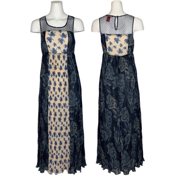 Sundance Dresses & Skirts - Sundance Maxi Dress 10 Blue Floral Colorblock Pleated Sleeveless Bohemian